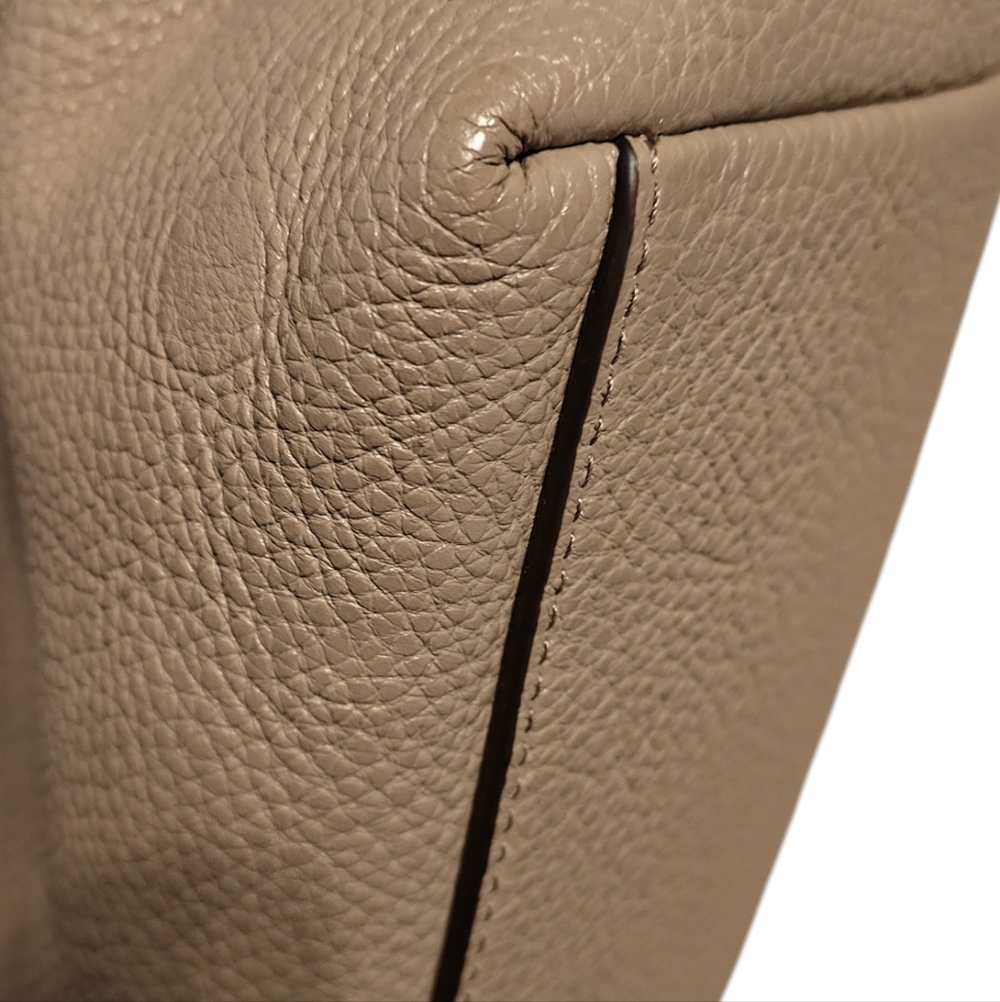 COACH Taylor Tote In Tan Pebble Leather - Picture 13 of 16